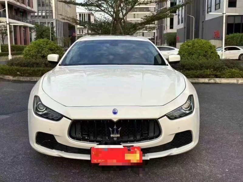 广州16年玛莎拉蒂Ghibli1