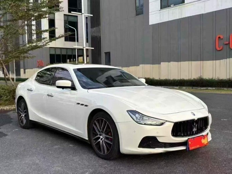 广州16年玛莎拉蒂Ghibli2