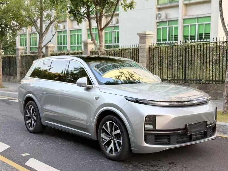 深圳23年理想L82