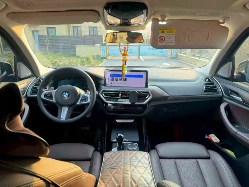 青岛22年宝马X34