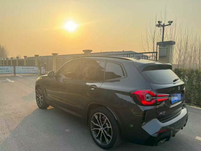 青岛22年宝马X36