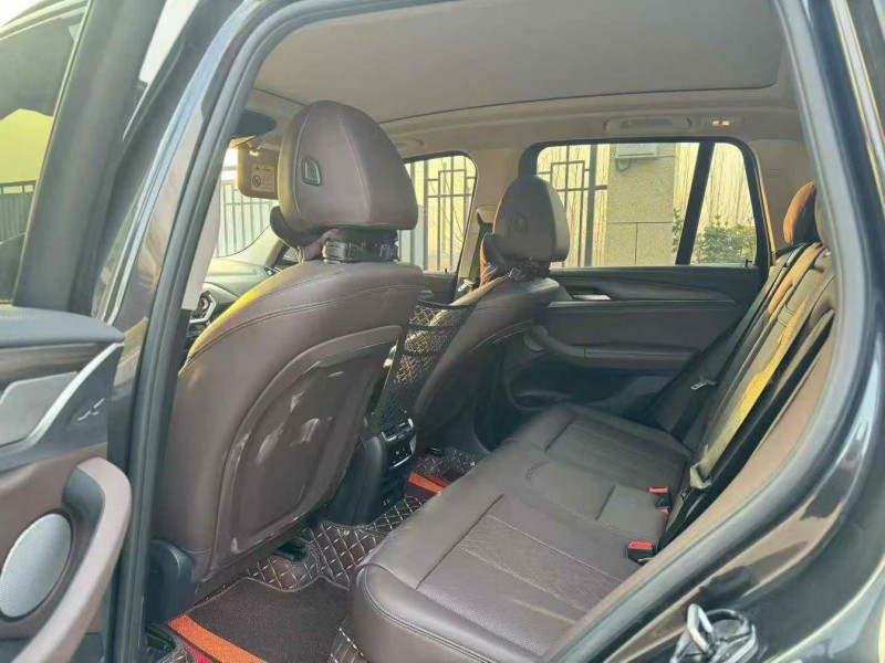 青岛22年宝马X37