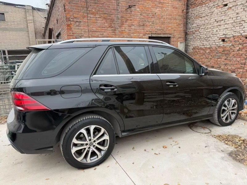 邢台17年奔驰GLE5