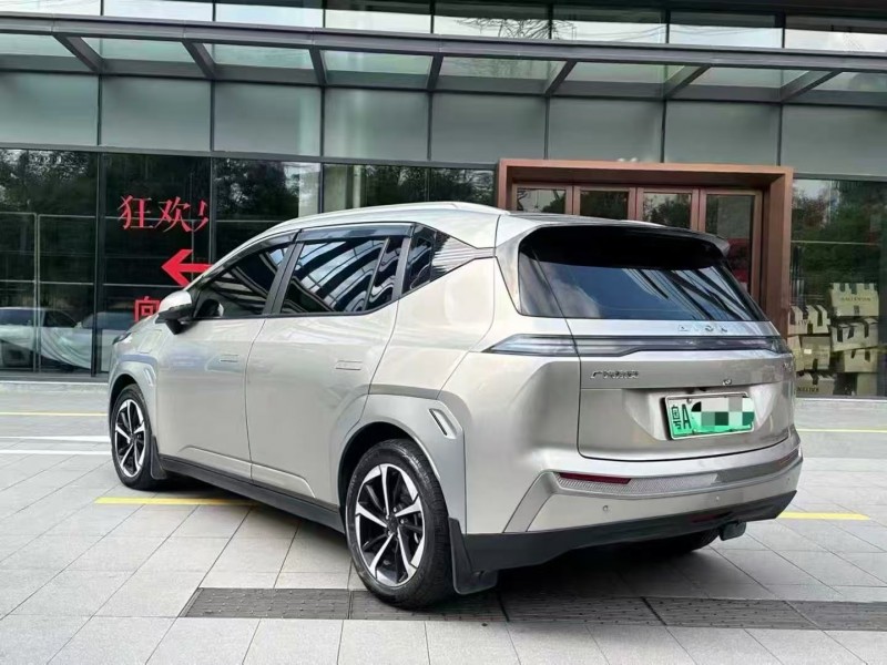 深圳23年传祺埃安Y8