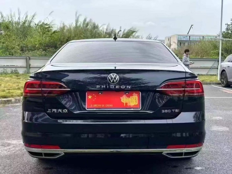 广州22年大众辉昂9