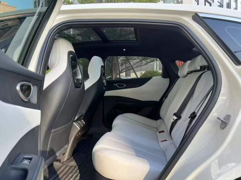 广州25年比亚迪海豹4