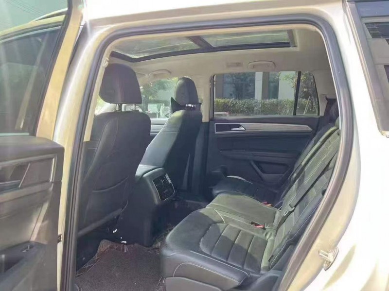 广州18年大众途昂5