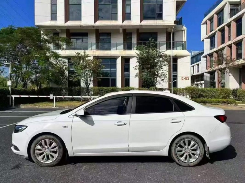 广州21年别克英朗8