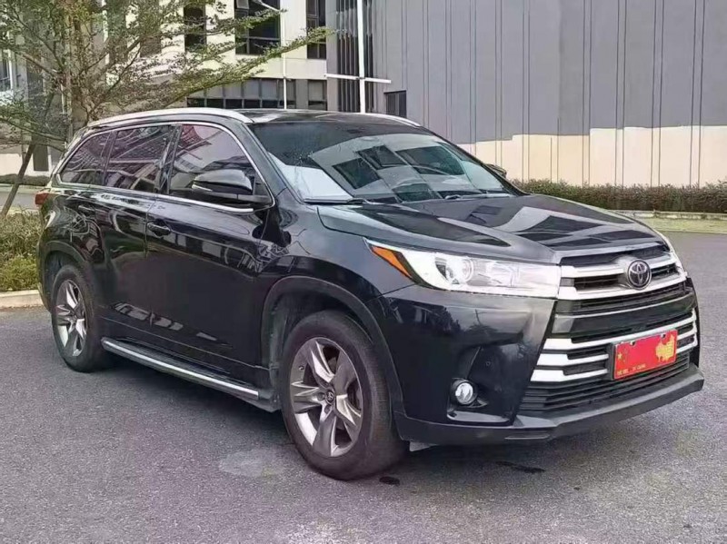 广州21年丰田汉兰达3