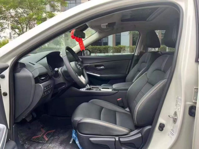 广州24年日产轩逸5