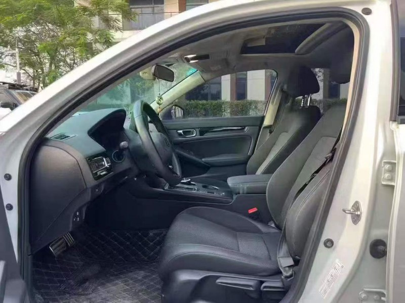 广州22年本田型格5