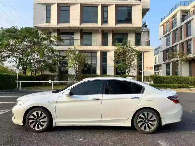 广州18年本田雅阁8