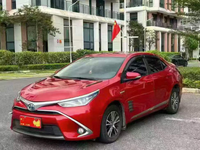 广州16年丰田雷凌3