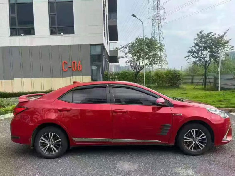 广州16年丰田雷凌7