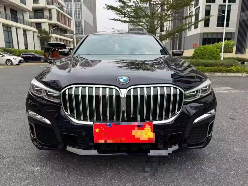 广州19年宝马7系1