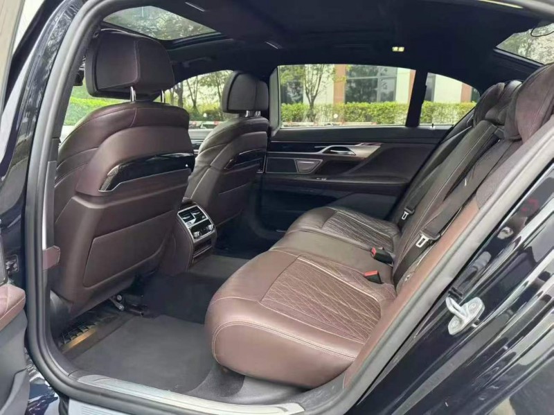 广州19年宝马7系6