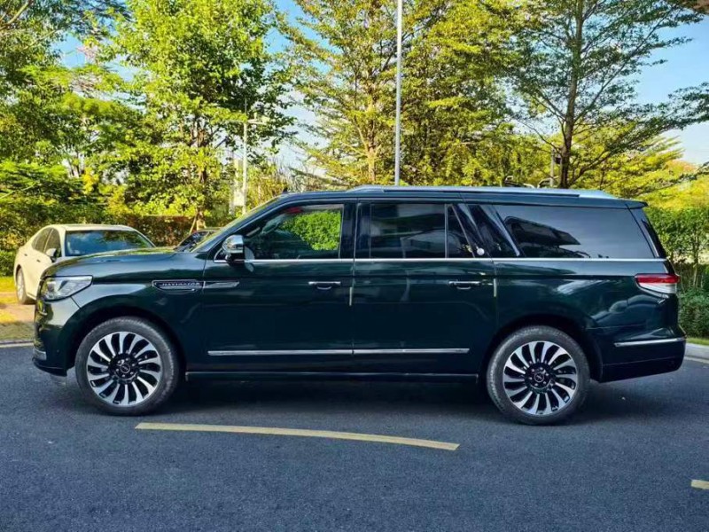 广州18年雷克萨斯NX4