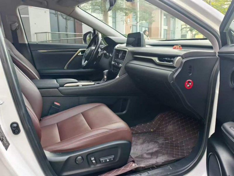 广州21年雷克萨斯NX6