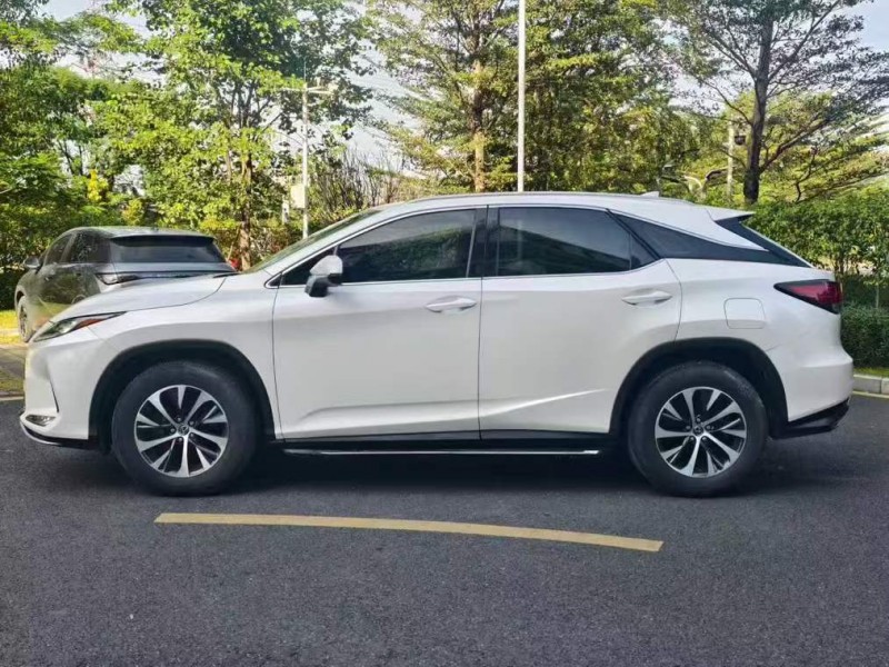 广州21年雷克萨斯NX8