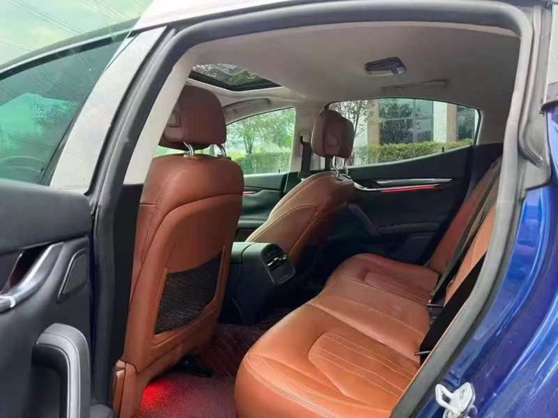 广州16年玛莎拉蒂Ghibli6