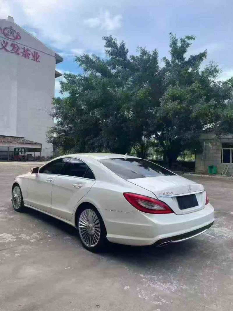 漳州15年奔驰CLS8