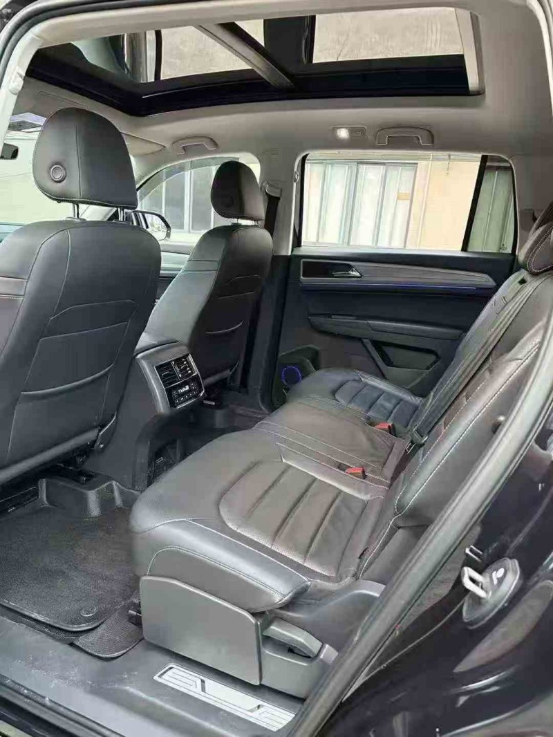 深圳17年大众途昂6