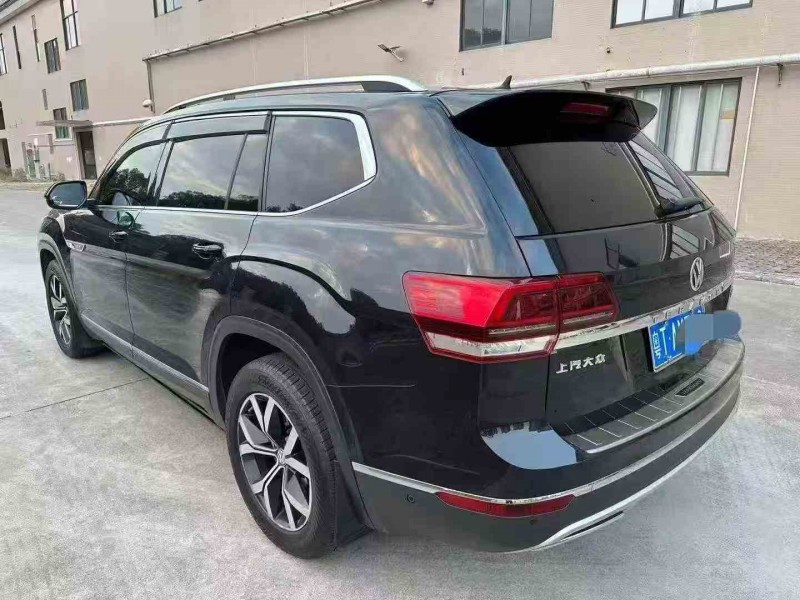 深圳17年大众途昂8