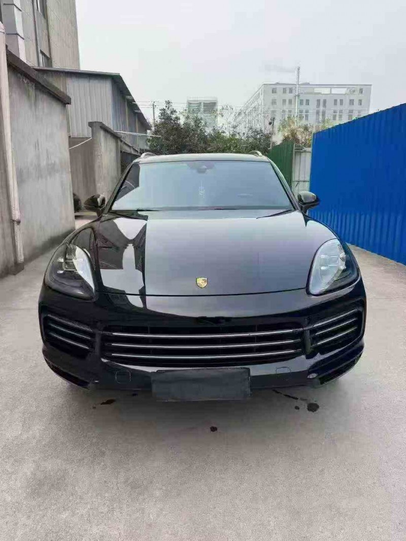 嘉兴20年保时捷卡宴1