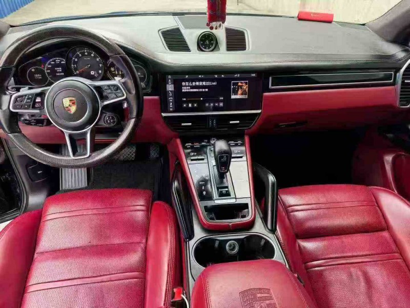 嘉兴20年保时捷卡宴4