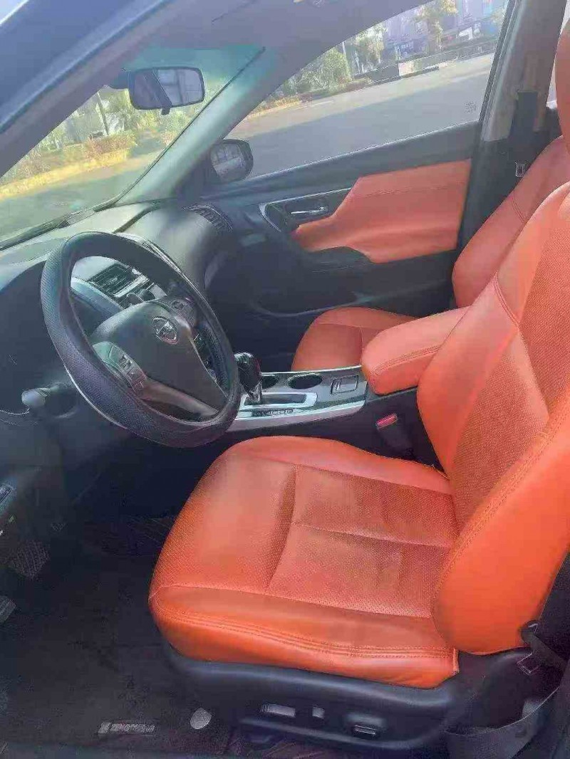 莆田13年日产天籁4