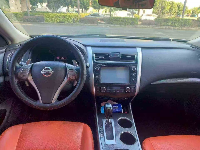 莆田13年日产天籁6