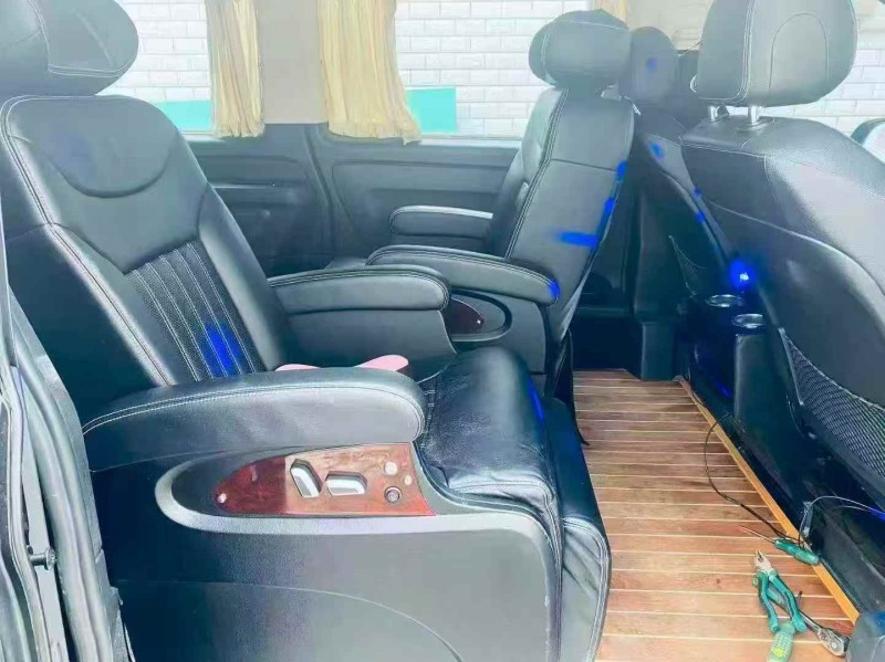 张家口19年奔驰威霆6