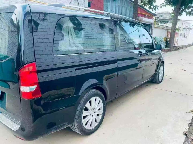 张家口19年奔驰威霆7