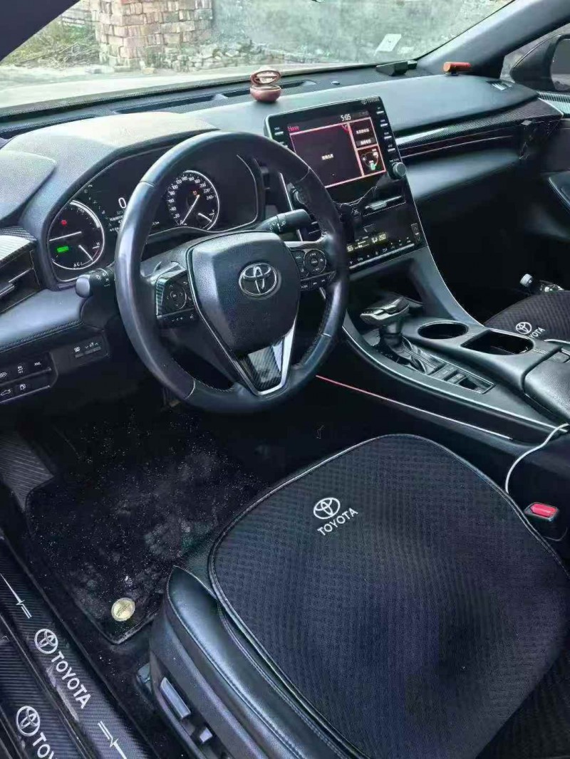 咸阳20年丰田亚洲龙5