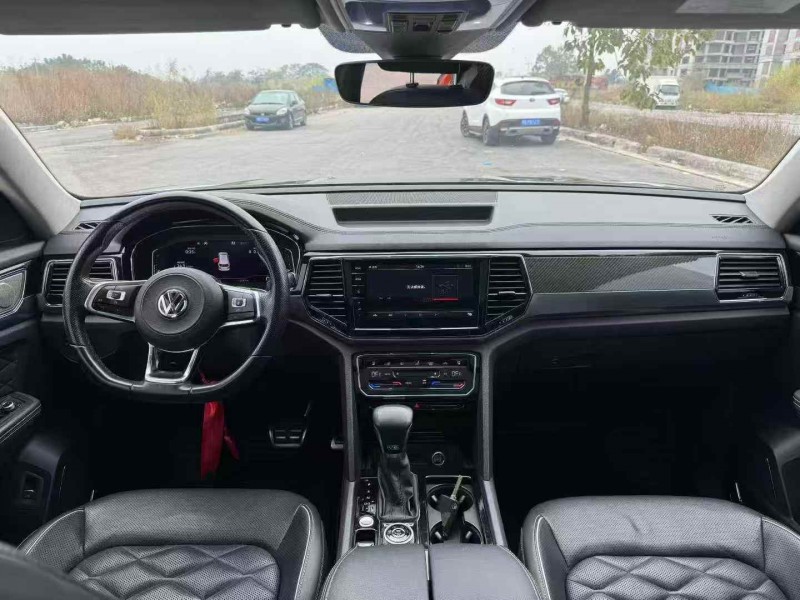 梧州19年大众途昂6