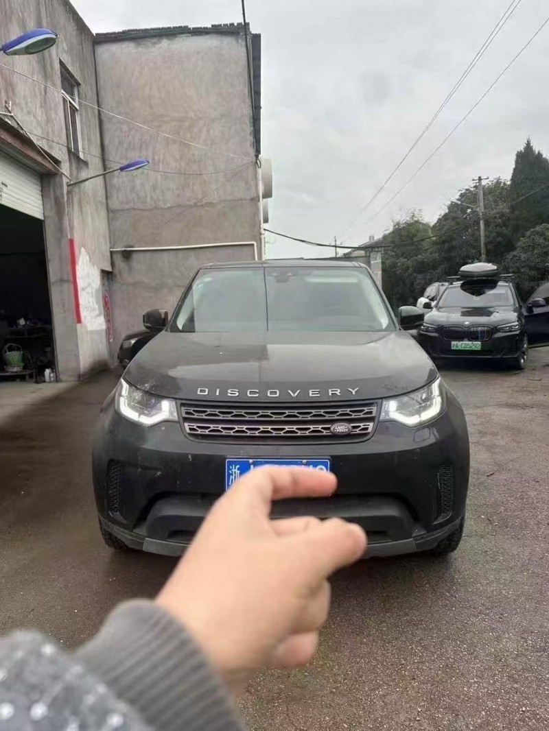 湖州18年路虎发现1