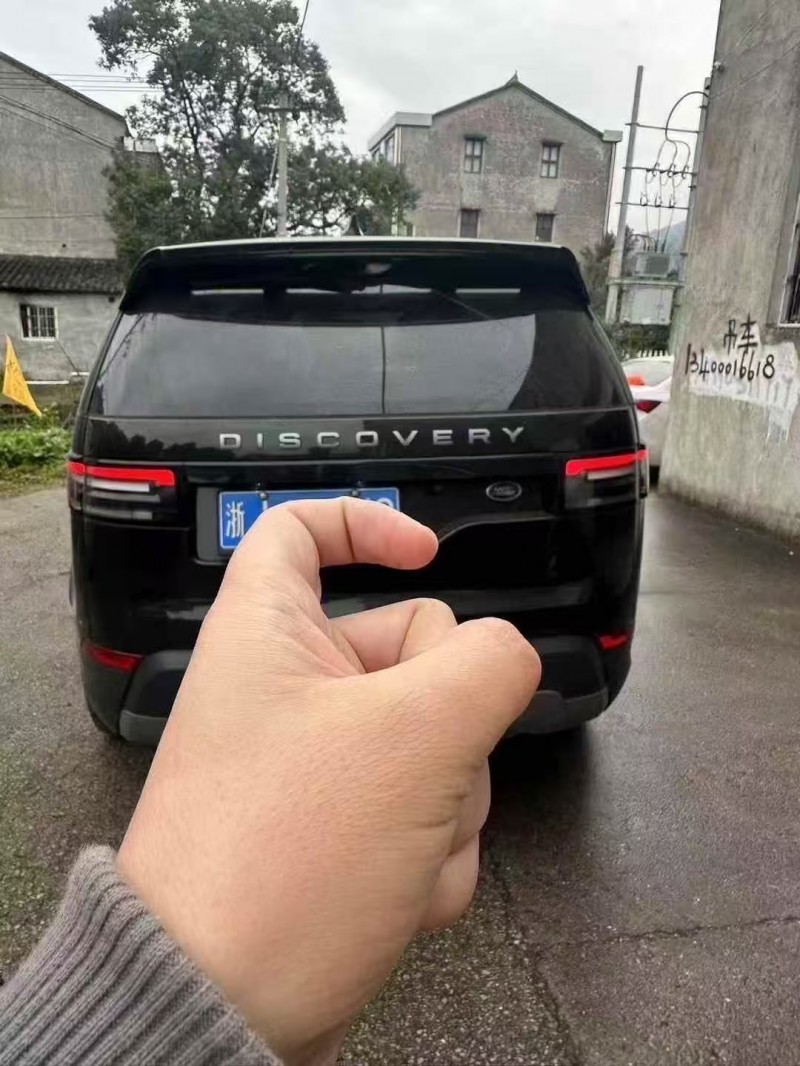 湖州18年路虎发现3