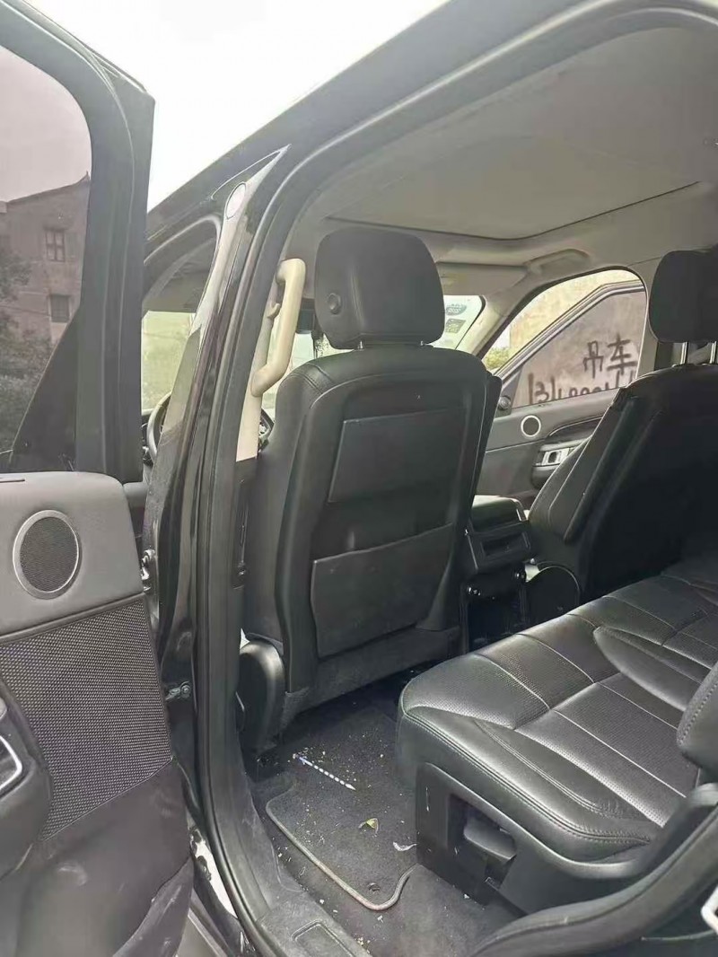 湖州18年路虎发现7