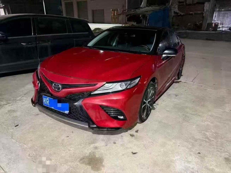 桂林20年丰田凯美瑞2