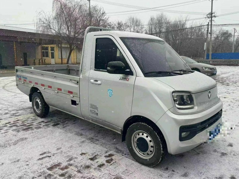 保定24年福田祥菱3