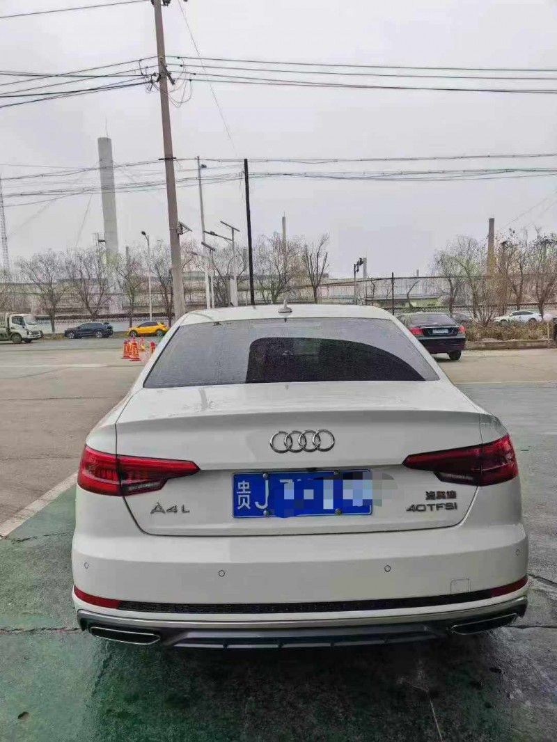 保定18年奥迪A4L9