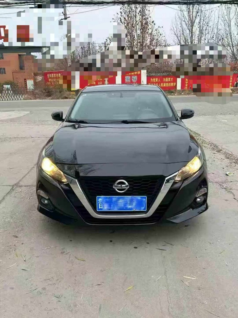 保定22年日产天籁1