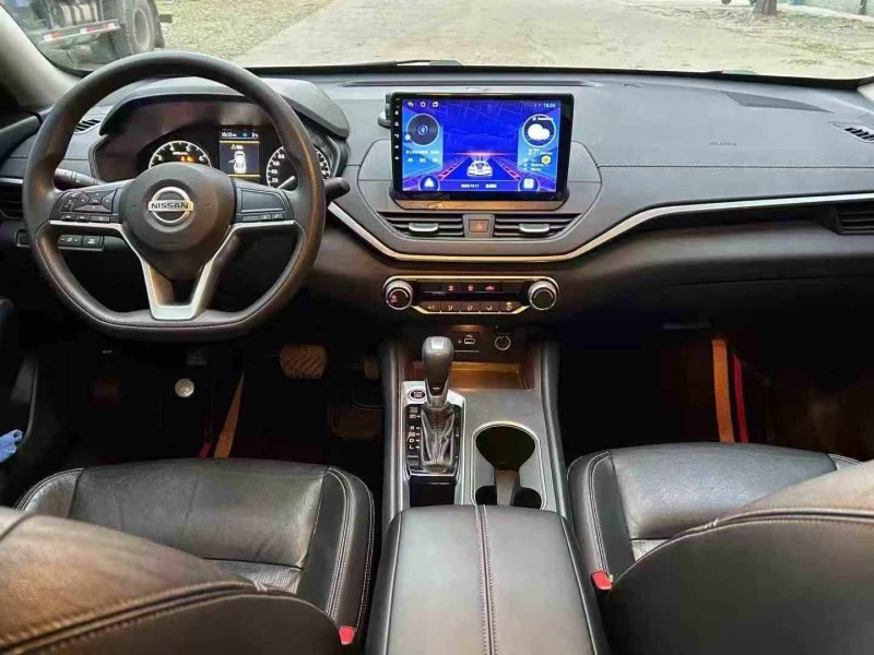 保定22年日产天籁4