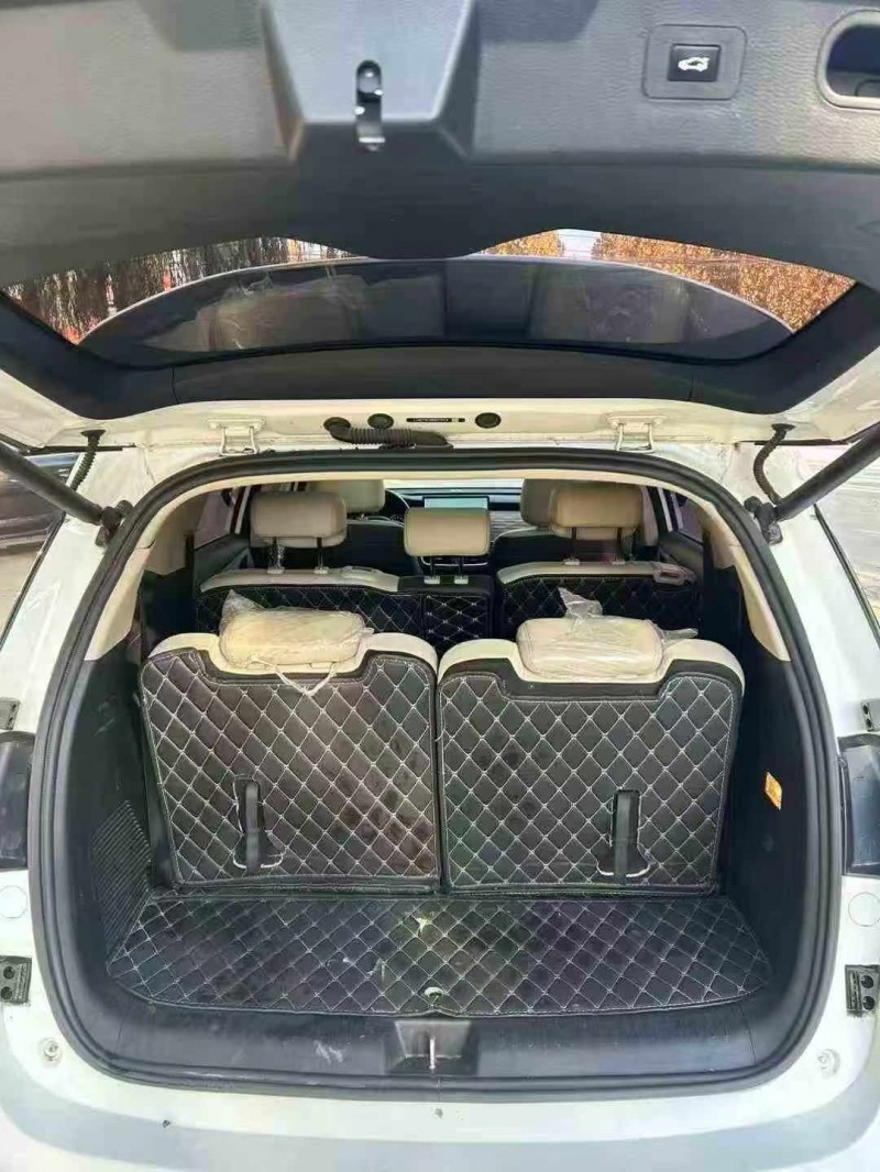 保定23年比亚迪宋7