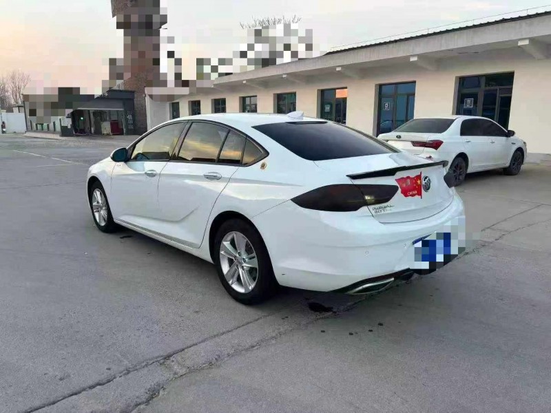 保定19年别克君威7