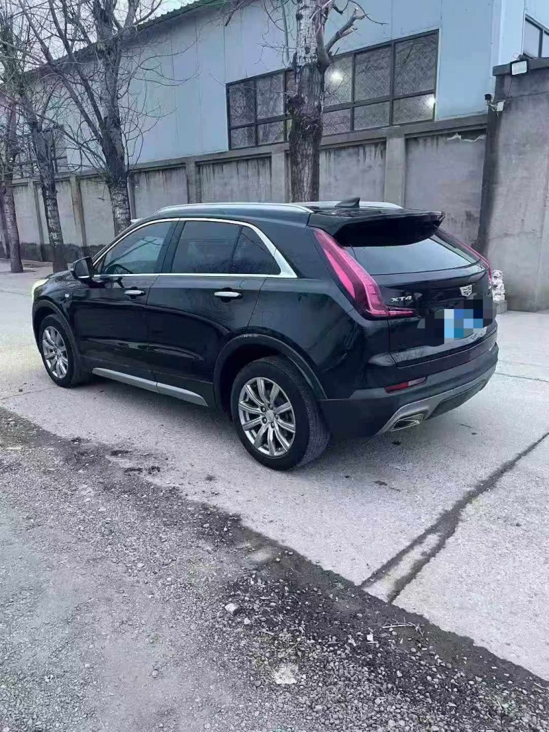 保定20年凯迪拉克XT48