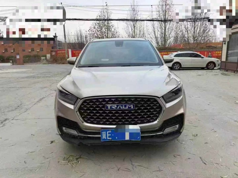 保定19年君马汽车S701