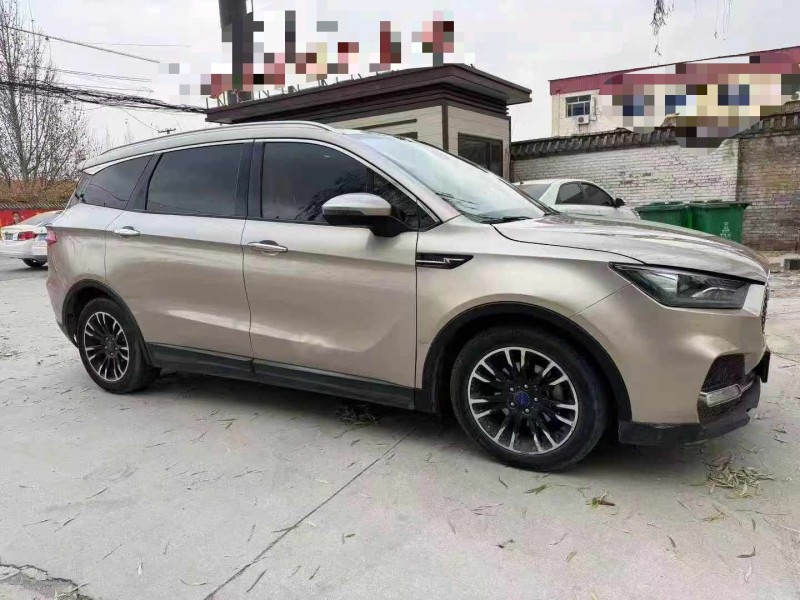 保定19年君马汽车S702