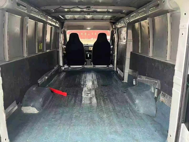 保定24年吉利星享5