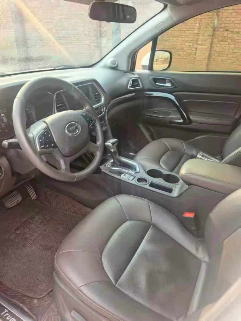 保定17年传祺GS44